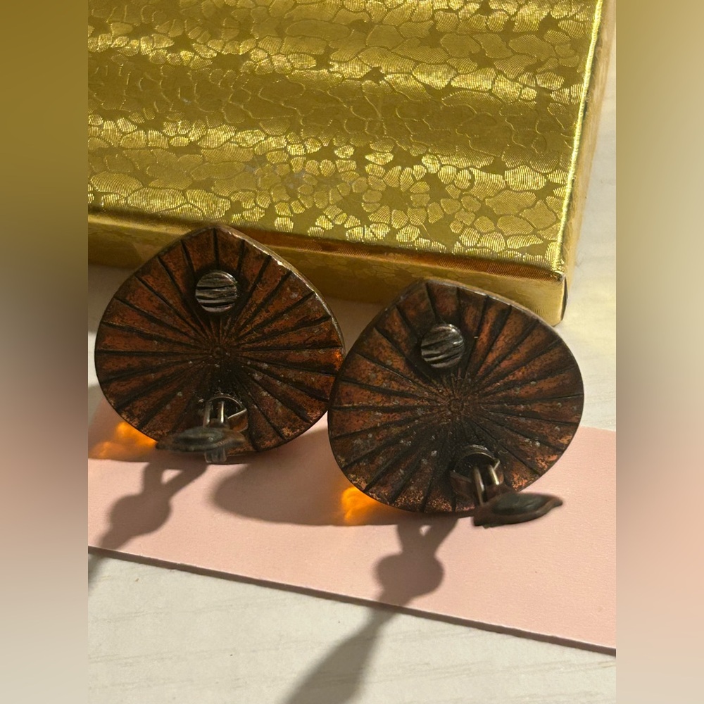 YSL Amber VTG Gold and Brown Teardrop Earrings - Picture 3 of 4